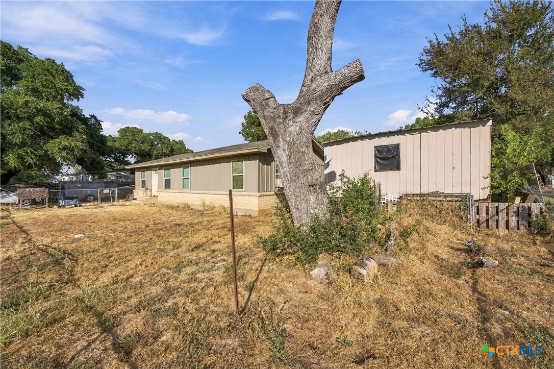 6781 Moffat Loop Property Photo 3