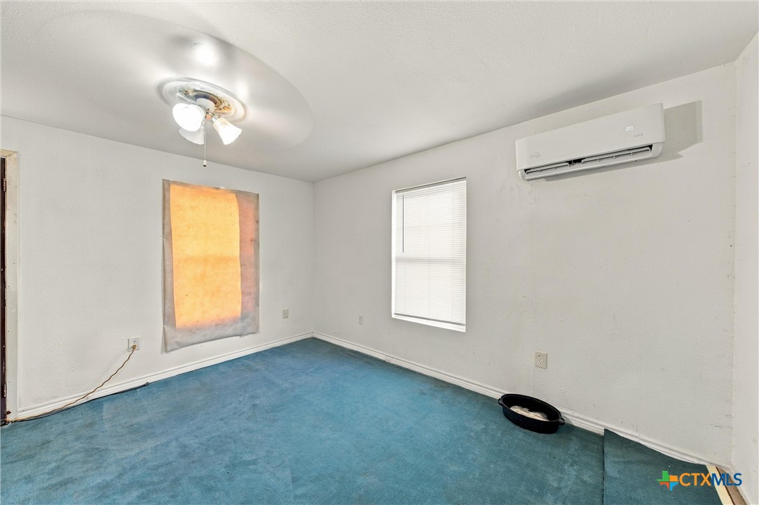 6781 Moffat Loop Property Photo 11