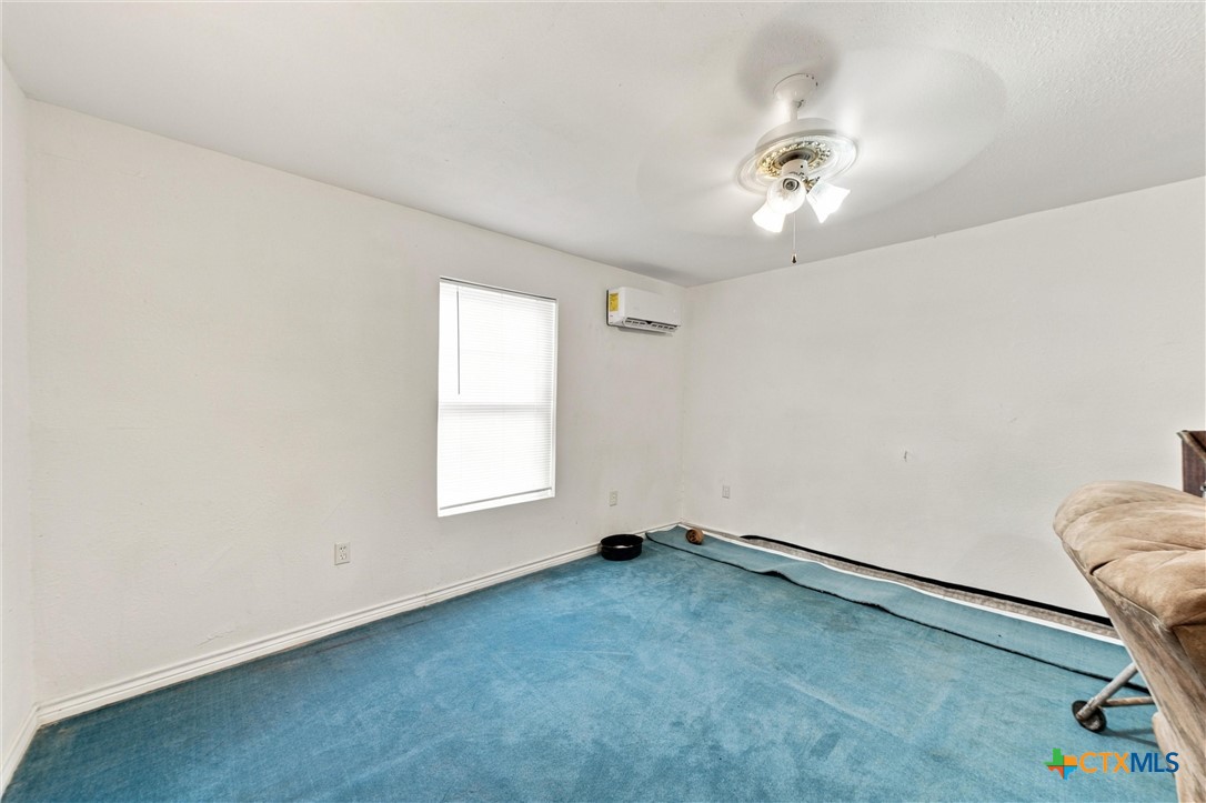 6781 Moffat Loop Property Photo 12