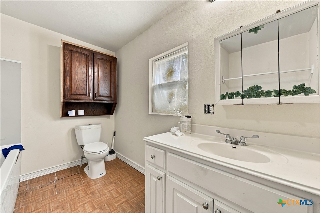 6781 Moffat Loop Property Photo 14