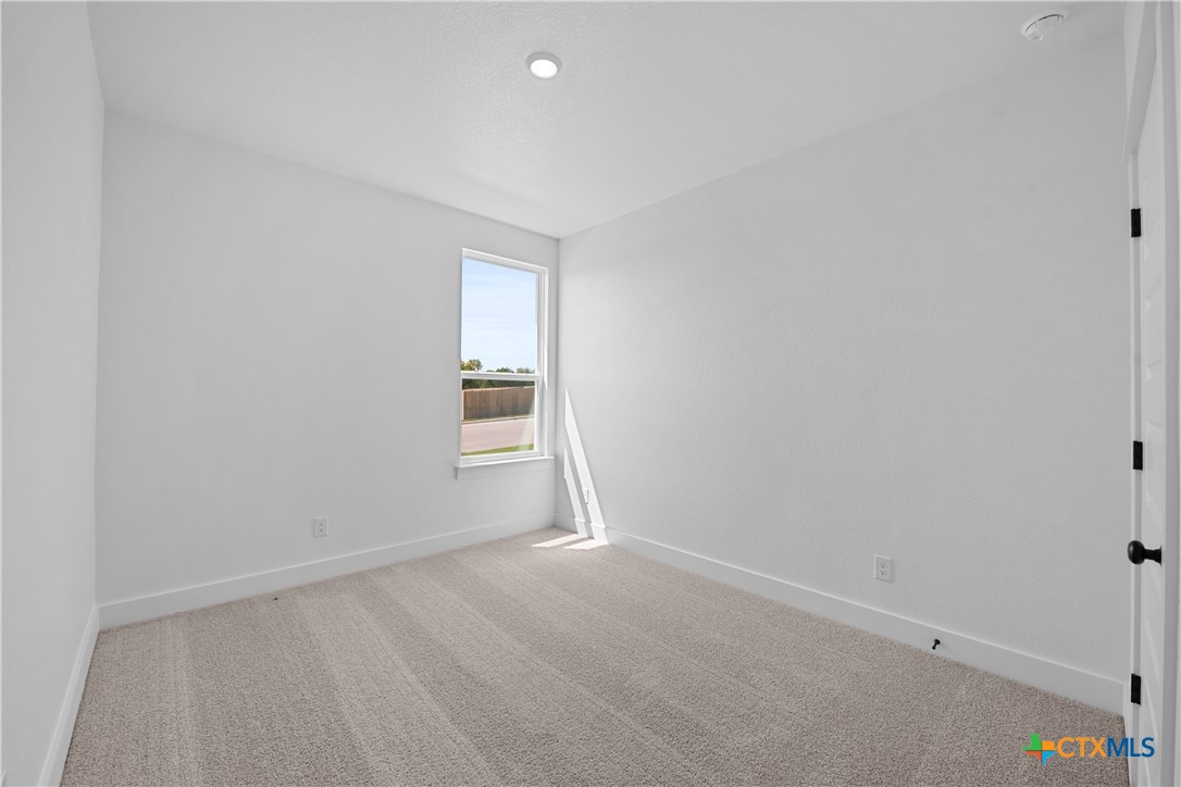 107 Grand Canyon Drive Property Photo 12