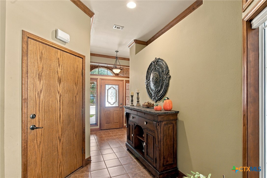 107 Zephyr Drive Property Photo 8