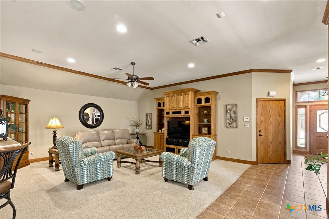 107 Zephyr Drive Property Photo 10