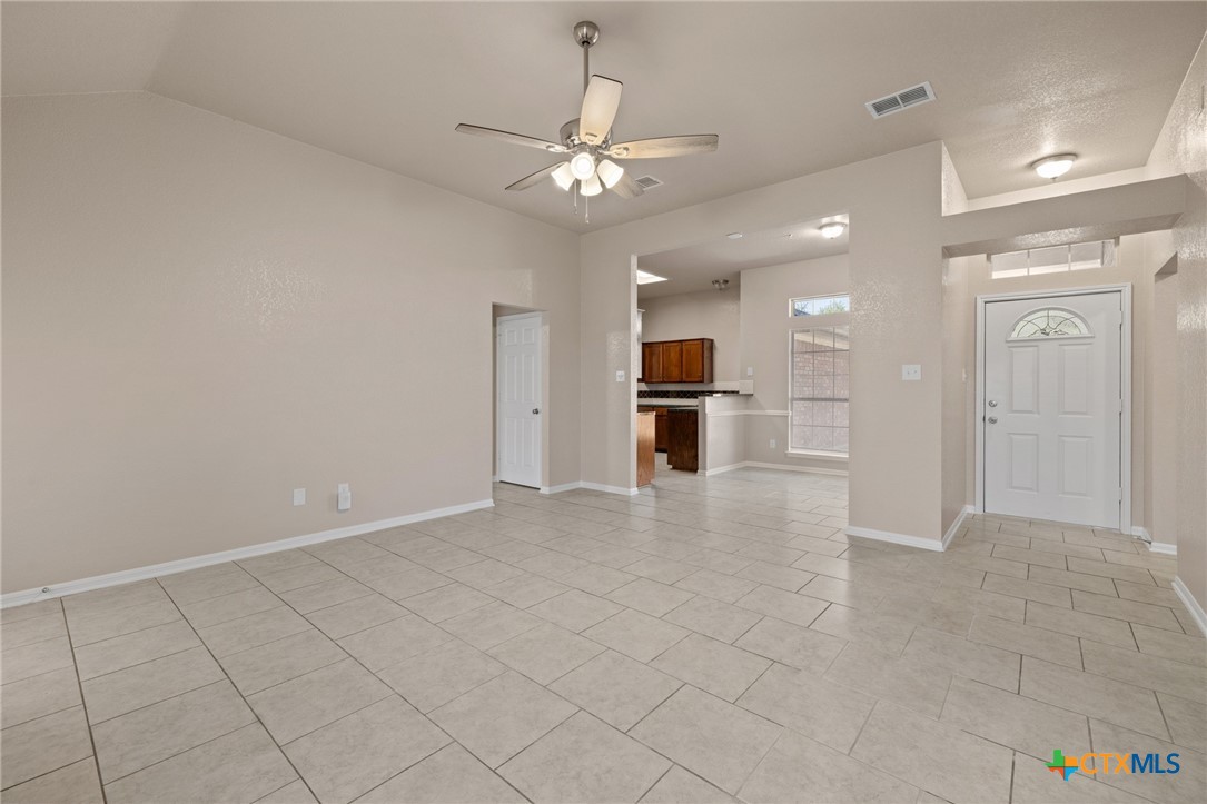 4202 Windwood Drive Property Photo 7