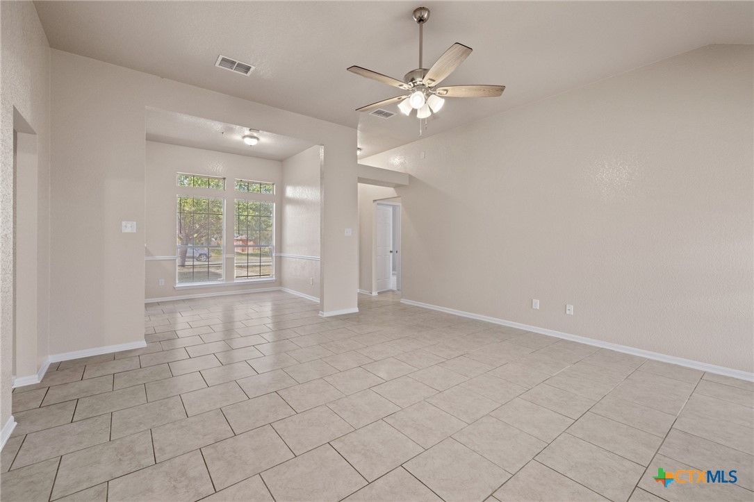 4202 Windwood Drive Property Photo 8