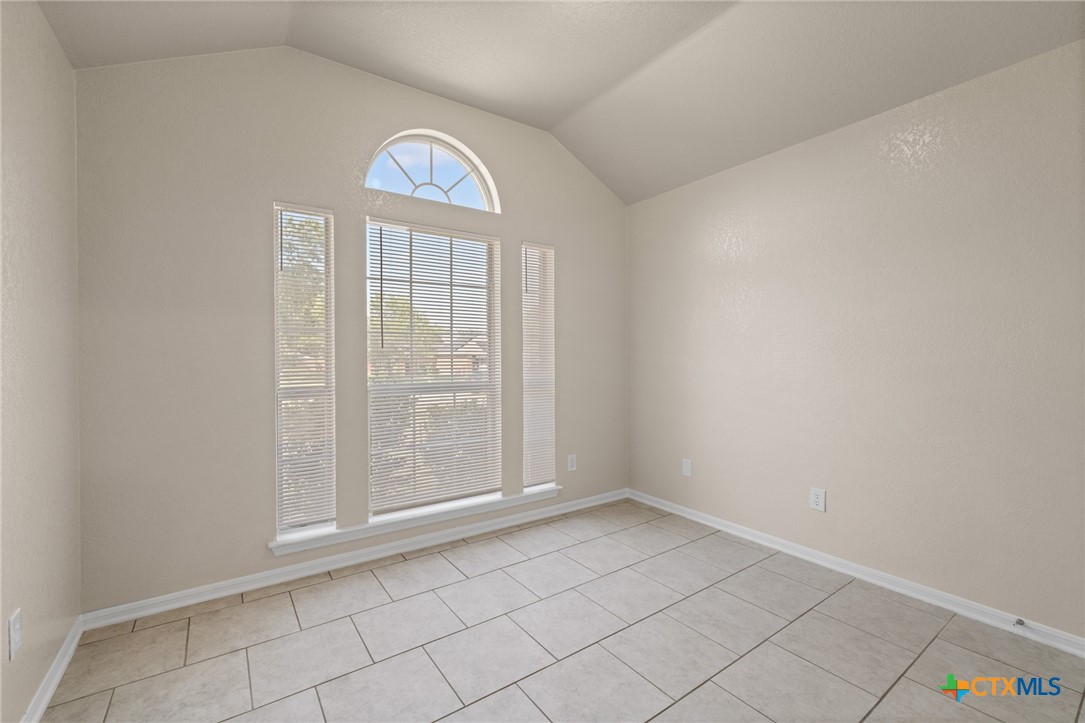 4202 Windwood Drive Property Photo 17