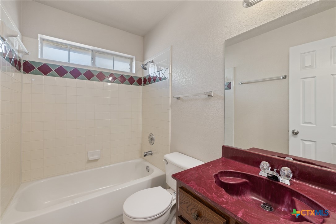4202 Windwood Drive Property Photo 19