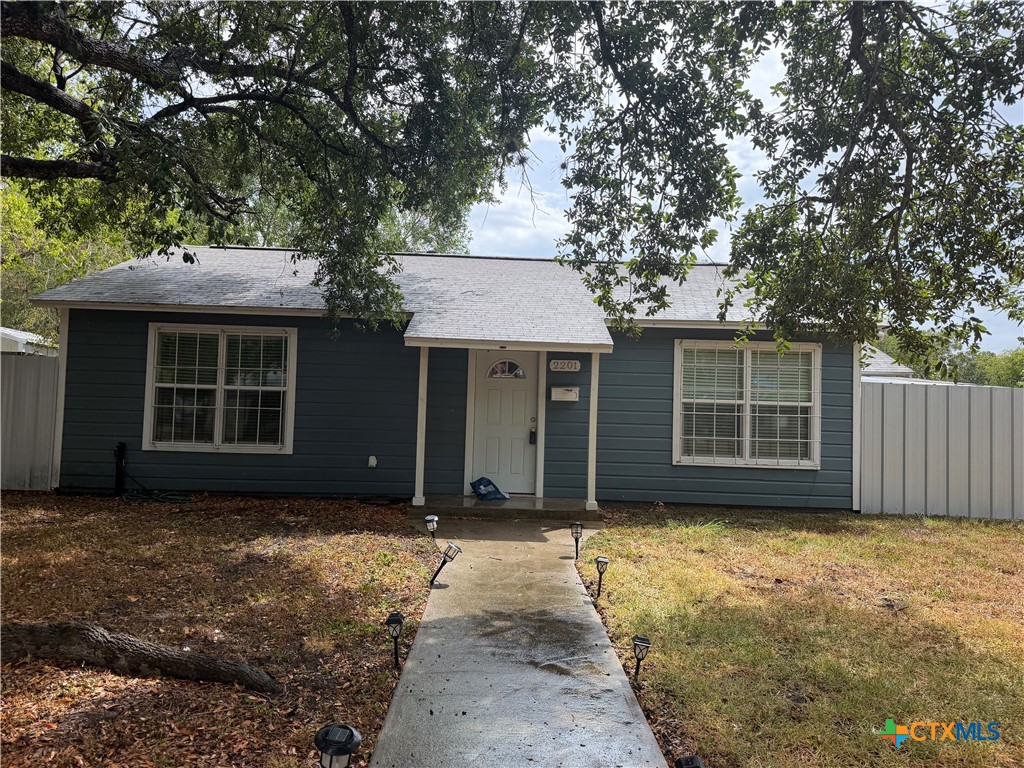 2201 E Colorado Street Property Photo 1