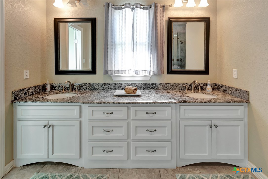 223 Pr 670 Property Photo 17