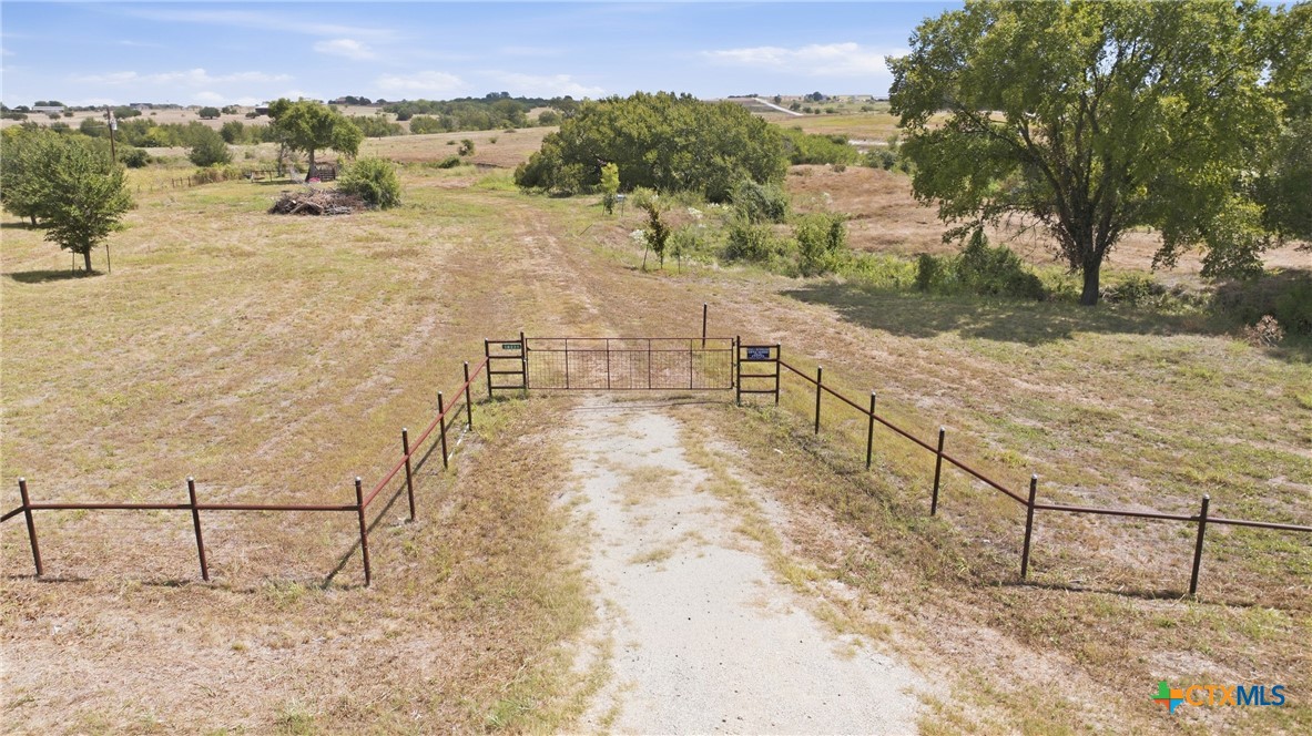 10221 Fm 1123 Property Photo 2