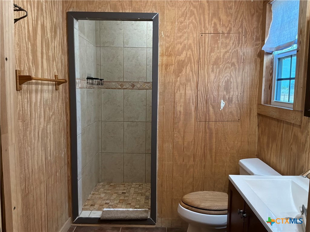 625570 Property Photo 5