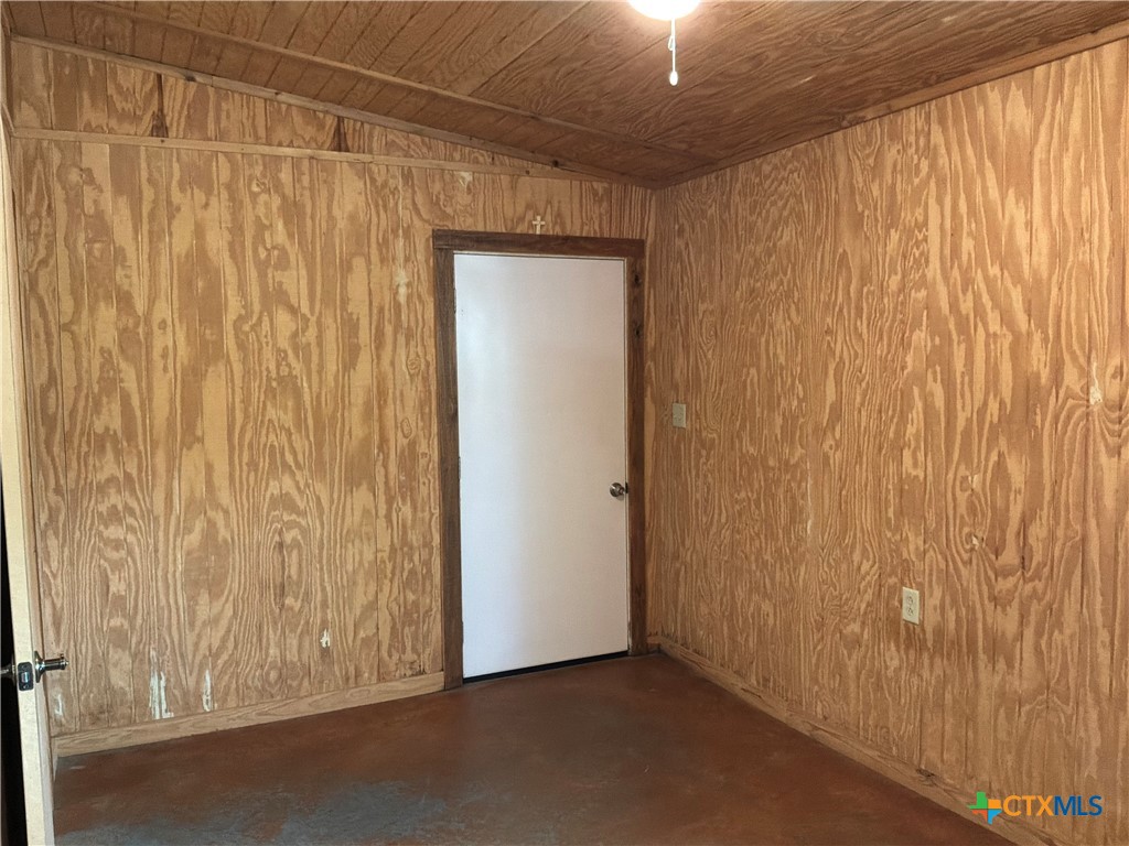 625570 Property Photo 8
