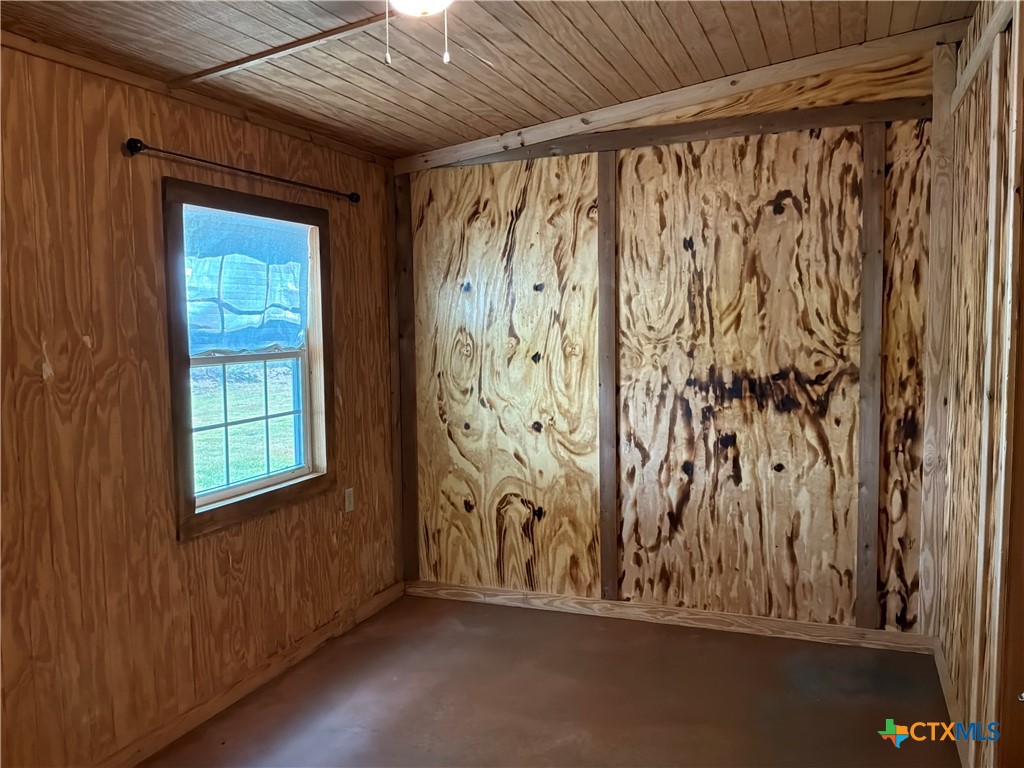 625570 Property Photo 9