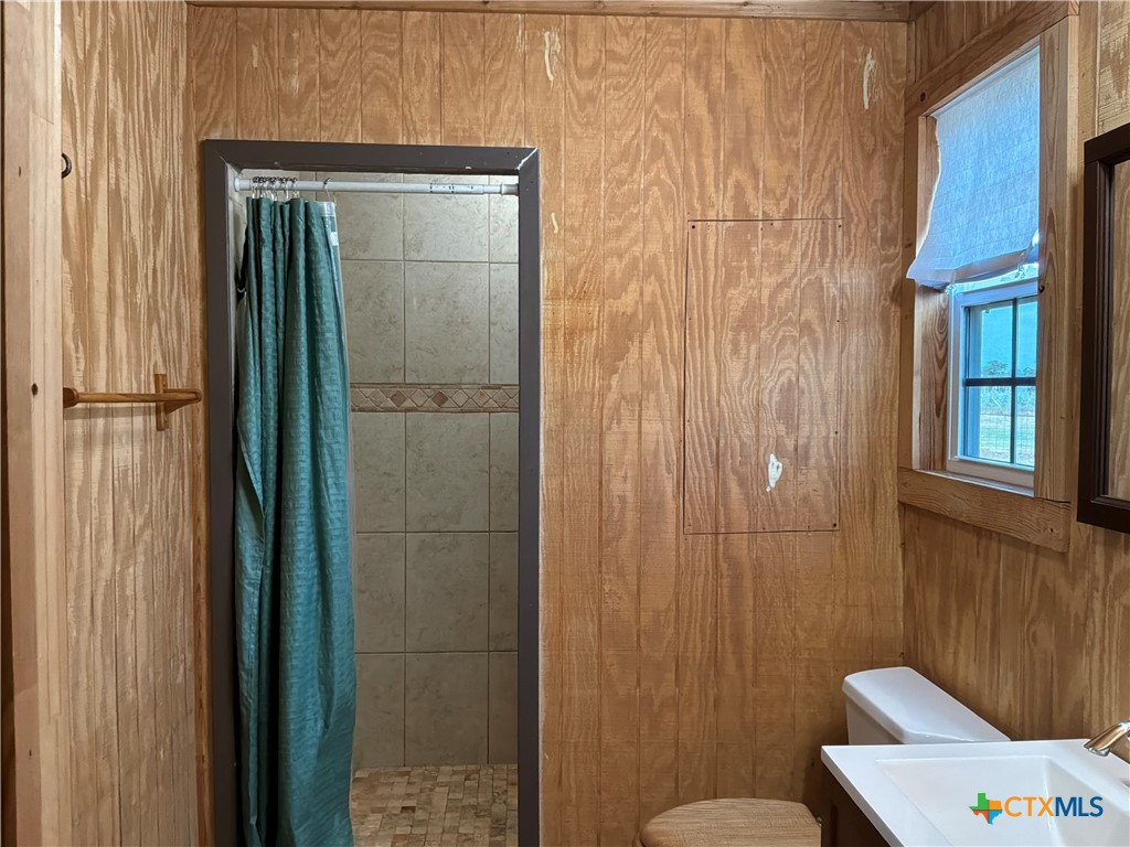 625570 Property Photo 10