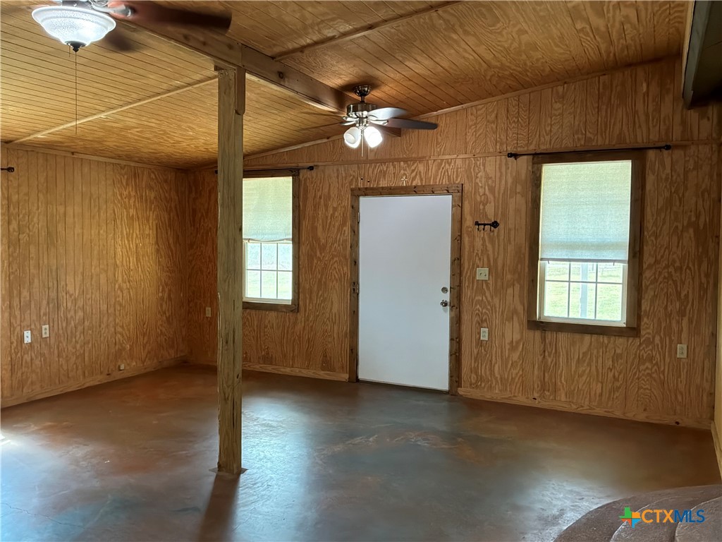 625570 Property Photo 12