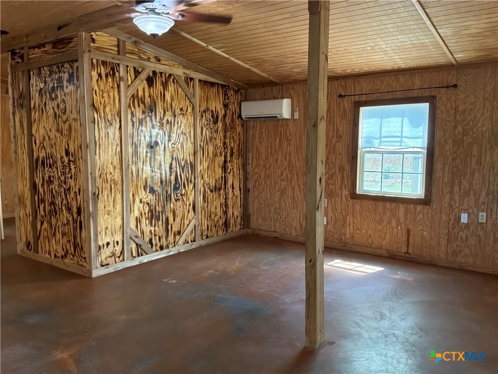 625570 Property Photo 13