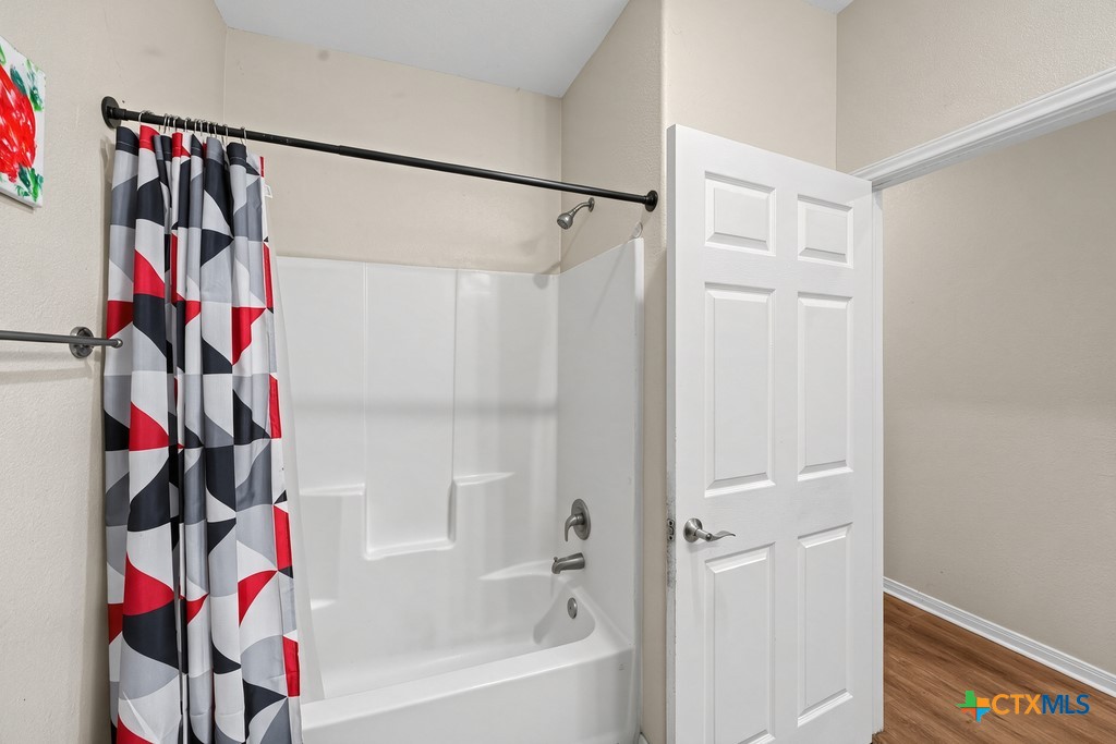 820 S Benavides Street Property Photo 19