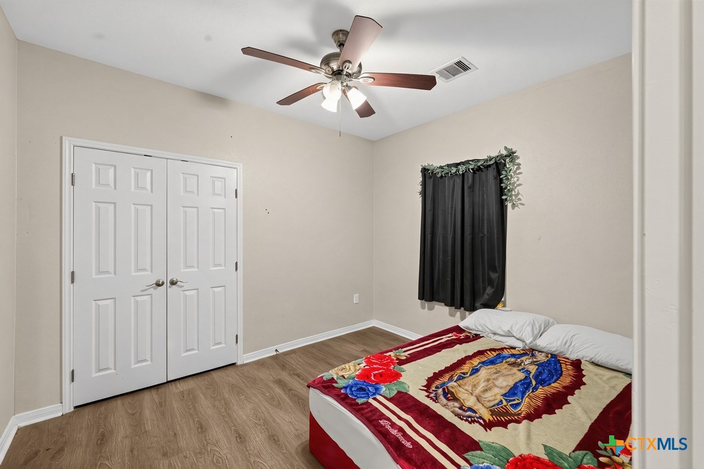 820 S Benavides Street Property Photo 25