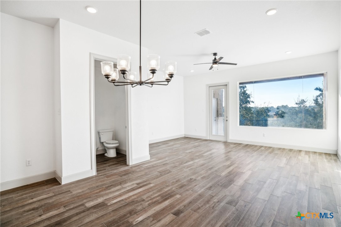 289 Stargrass B Property Photo 8