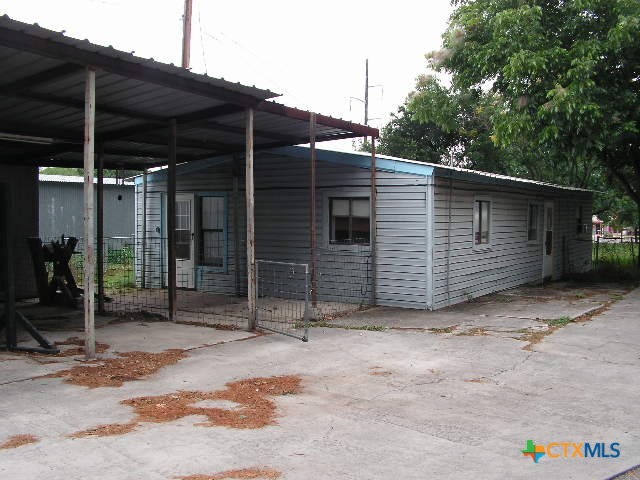 1910 FM 2673 Property Photo 1