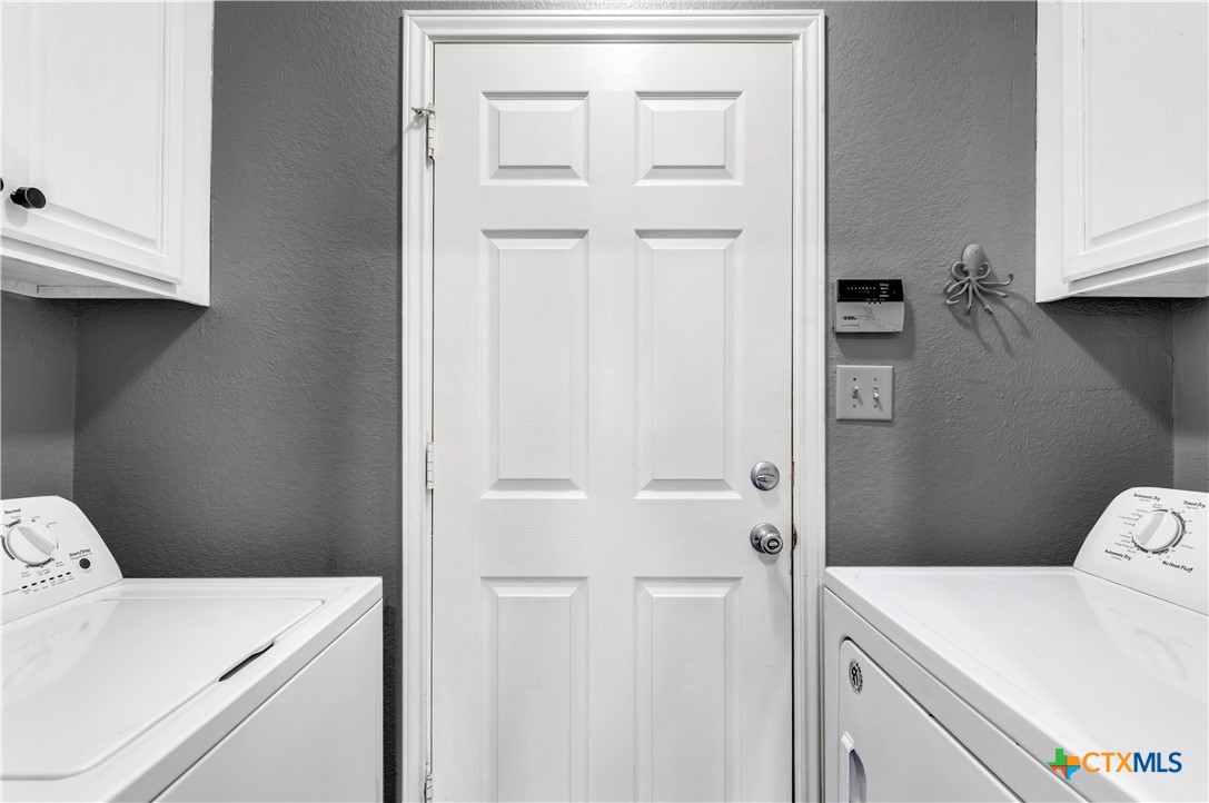 3004 Don Hill Ln Property Photo 11