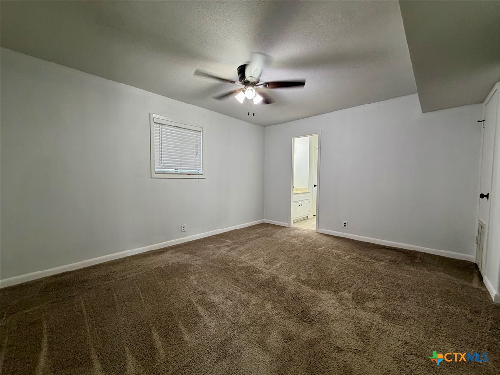 720 Whitewing Street Property Photo 9
