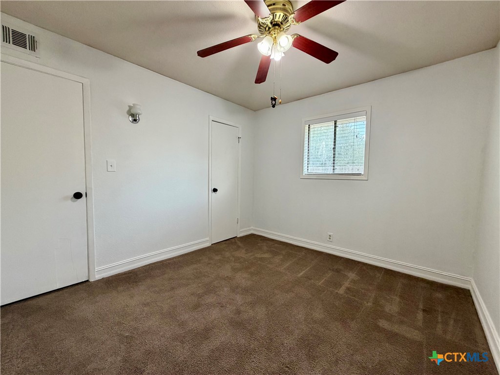 720 Whitewing Street Property Photo 14