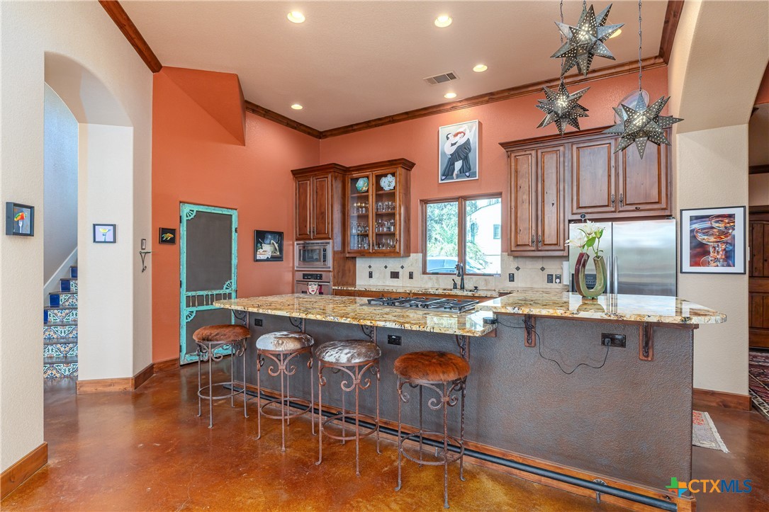 1300 Bluff Street Property Photo 12