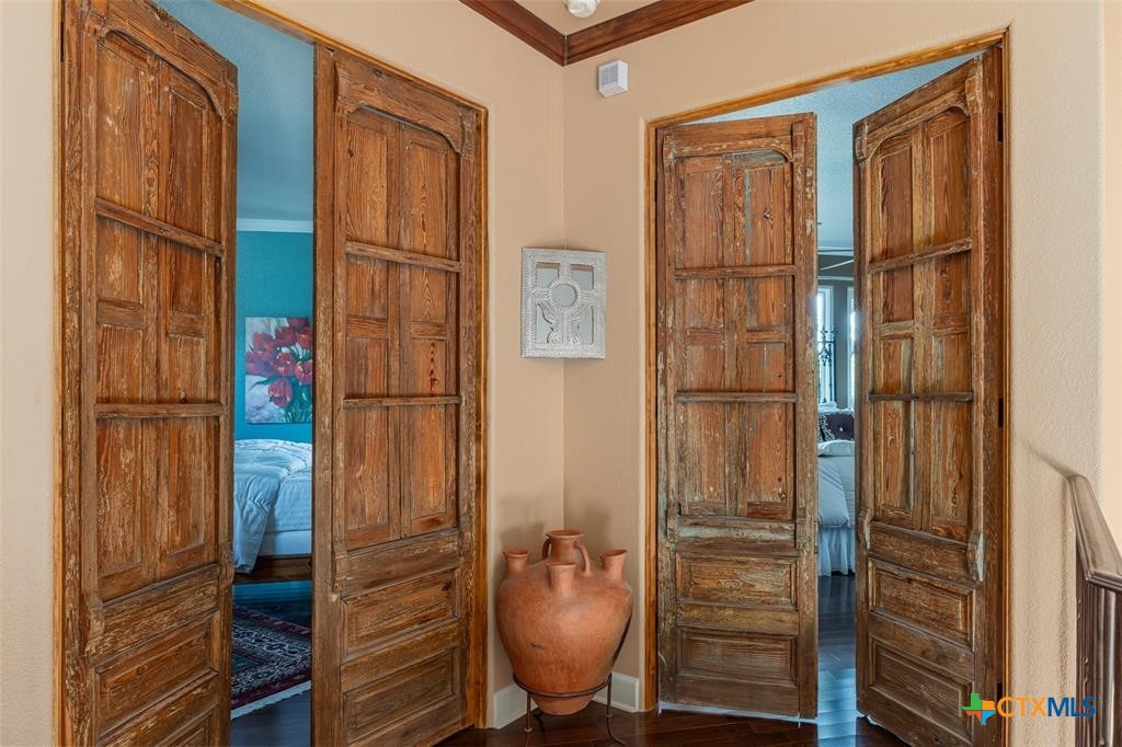 1300 Bluff Street Property Photo 20