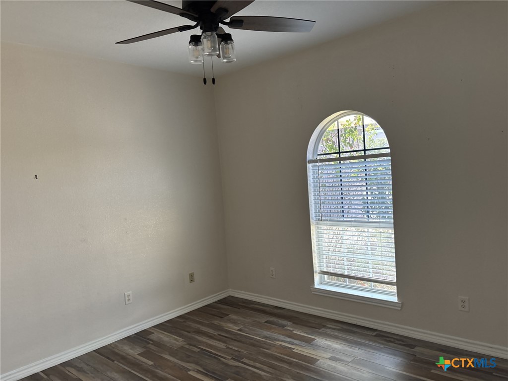 2512 Jake Drive Property Photo 7