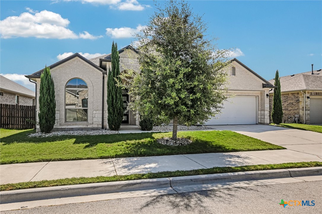 16932 Aventura Avenue Property Photo 1