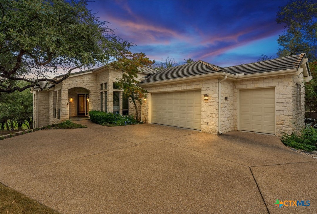 2305 Barton Creek Boulevard 36 Property Photo 4