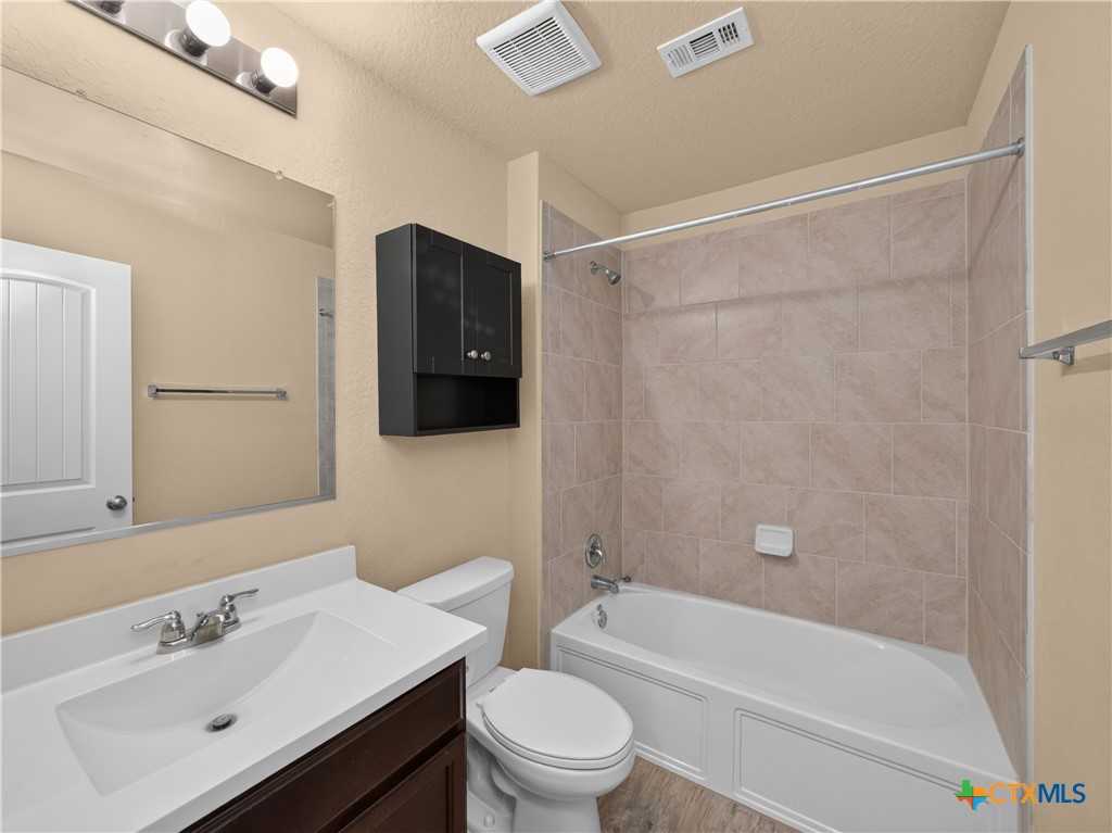 2941 Field View Property Photo 24