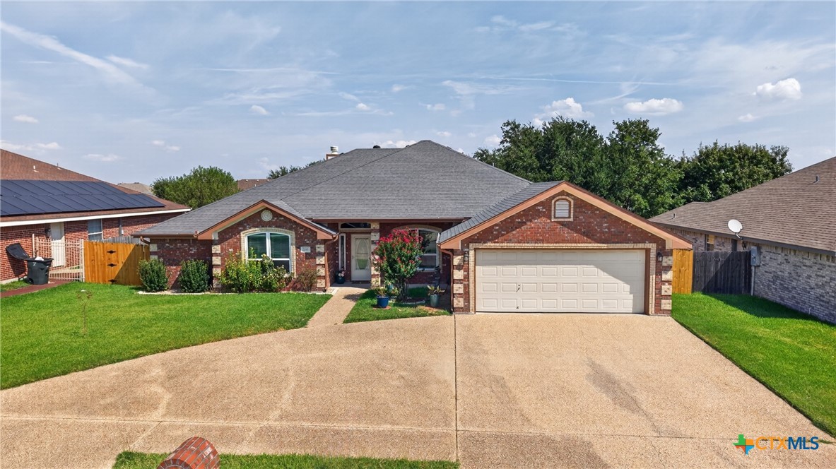 2105 Granex Drive Property Photo 2