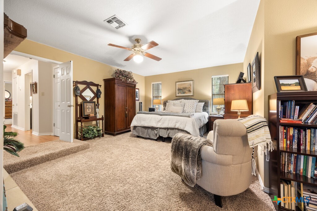112 Golden Morn Property Photo 17