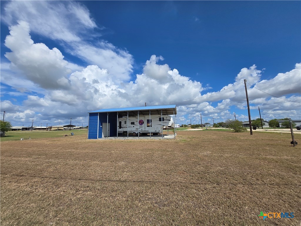 160 Squid Lane Property Photo 4