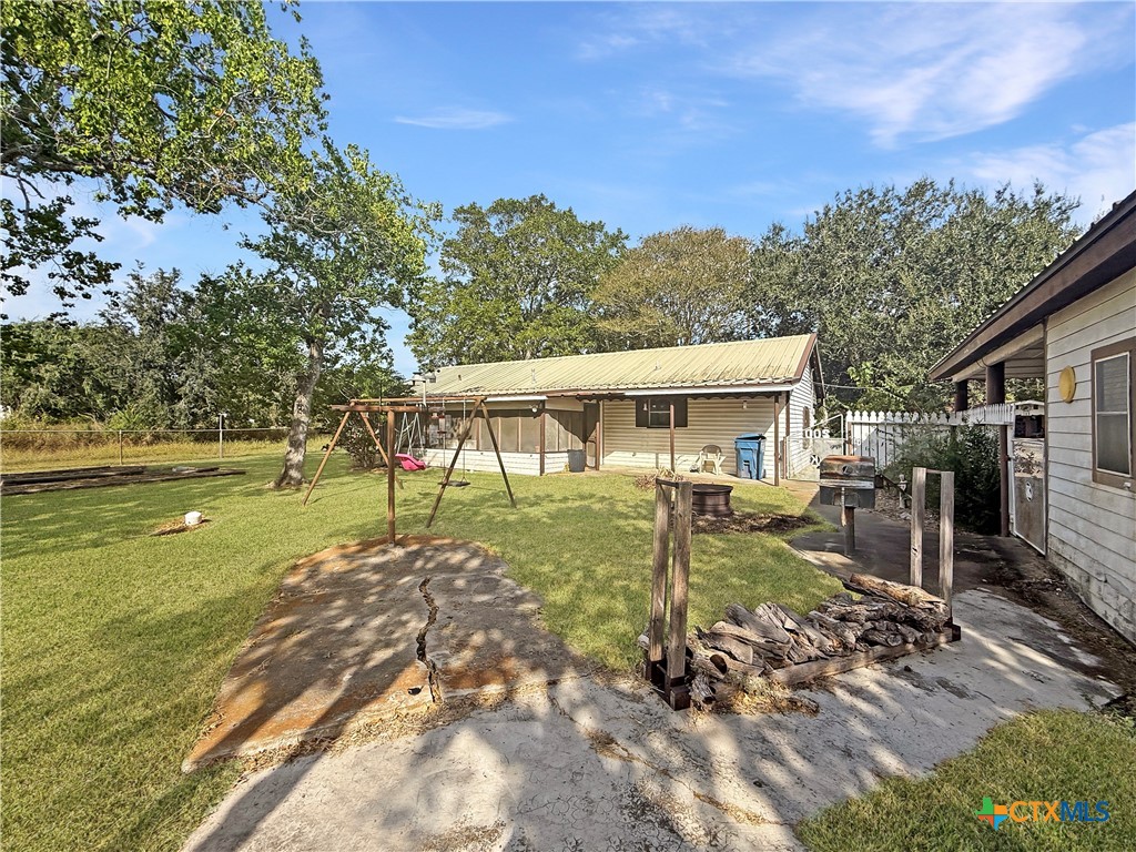 200 Peikert Street Property Photo 21