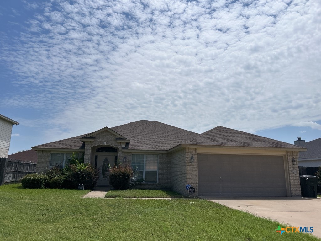 5302 Jitterbug Court Property Photo 1