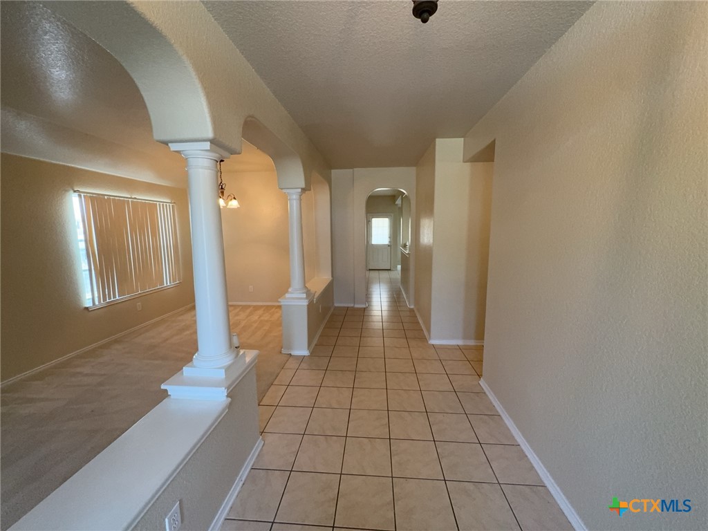 5302 Jitterbug Court Property Photo 2