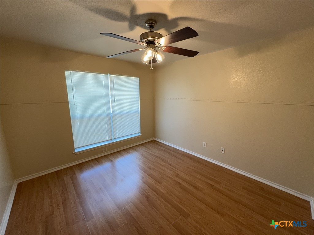 5302 Jitterbug Court Property Photo 19