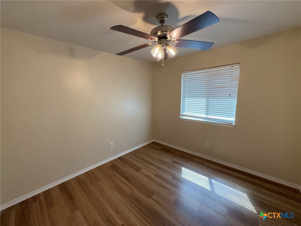 5302 Jitterbug Court Property Photo 25