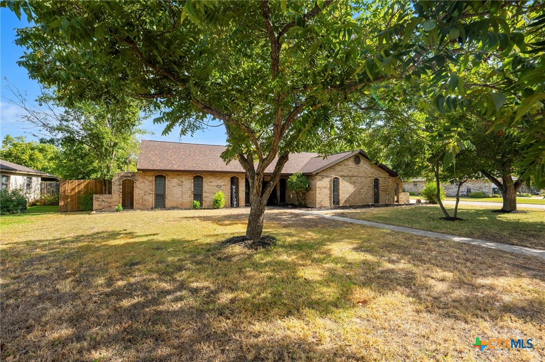3210 Magnolia Boulevard Property Photo 2