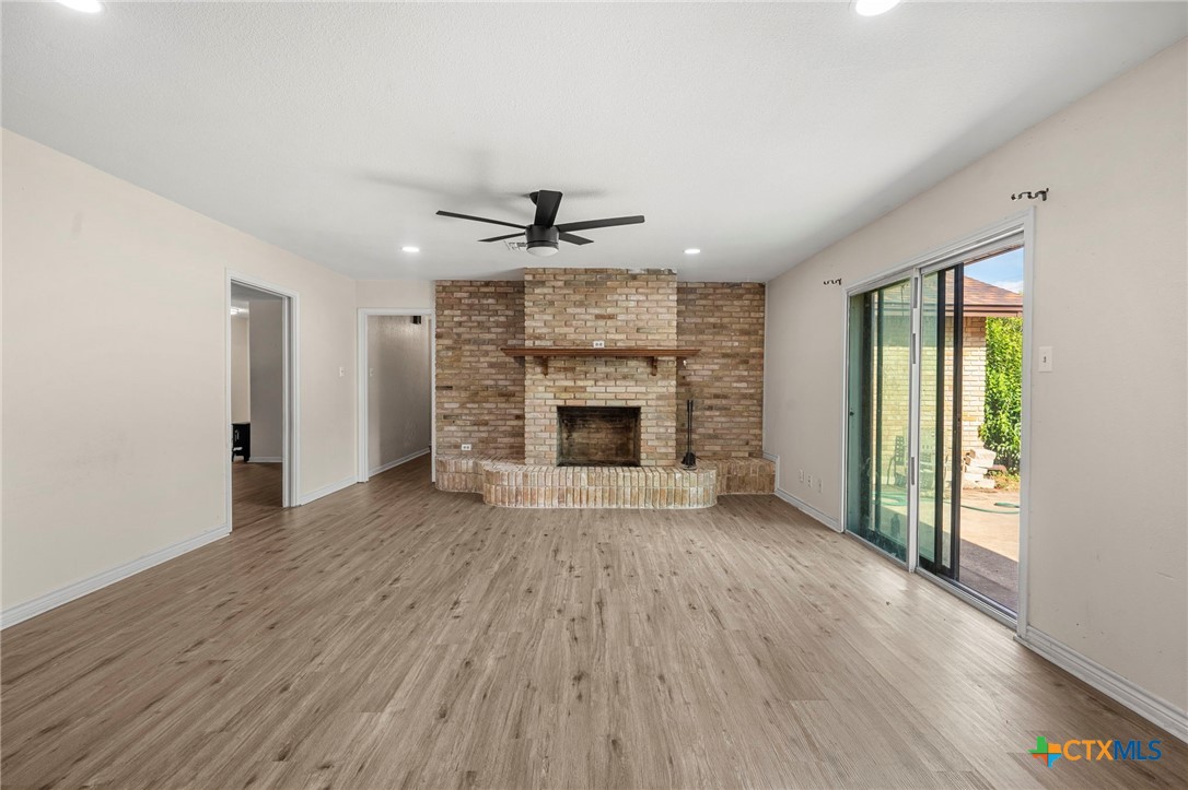 3210 Magnolia Boulevard Property Photo 3