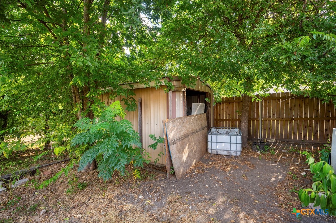 3210 Magnolia Boulevard Property Photo 29