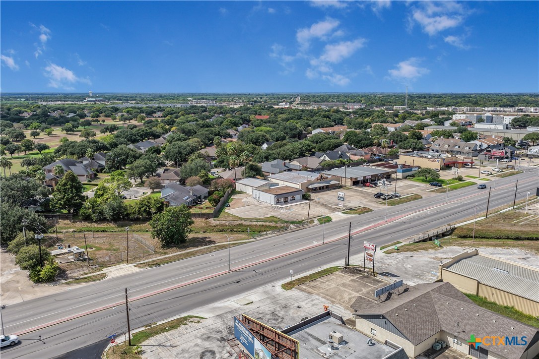 6601 N Navarro Street Property Photo 12