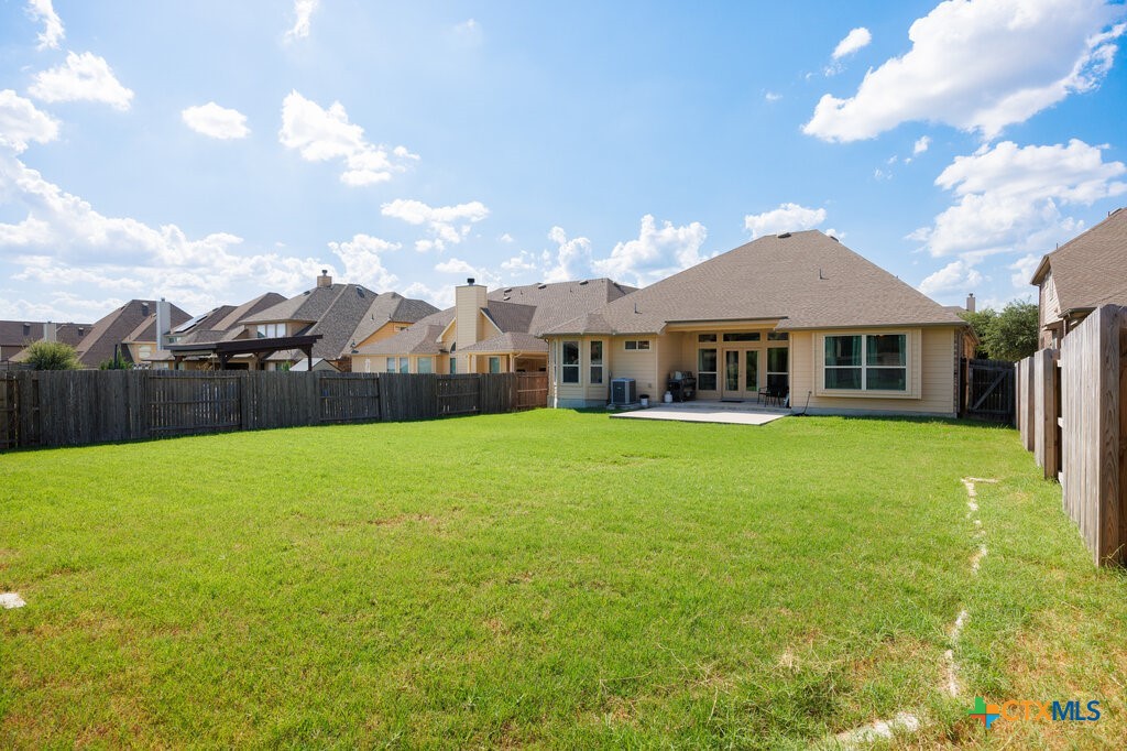 640 Cavan Property Photo 30