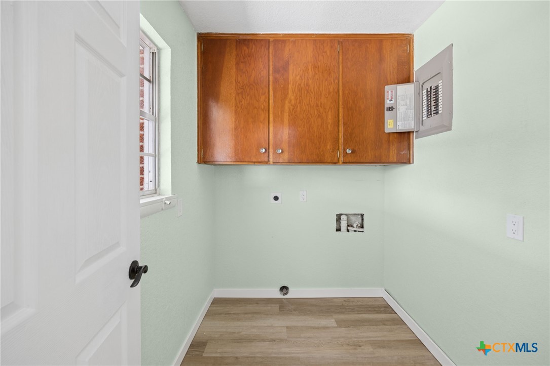 1002 College Street Property Photo 23