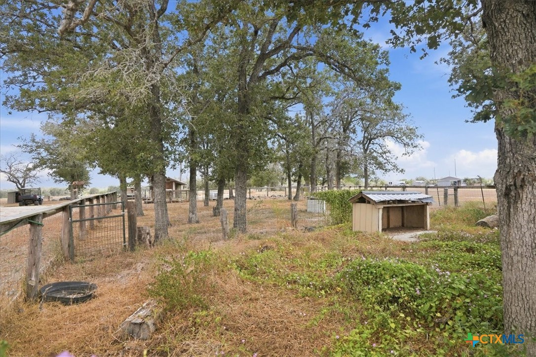 7686 Us Highway 90a Property Photo 39