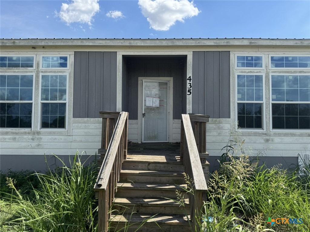 435 County Road 95d Property Photo 2