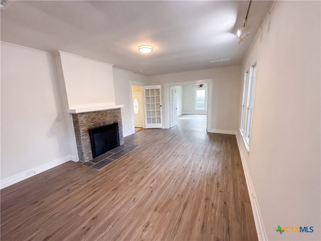 111 S College Street Property Photo 7